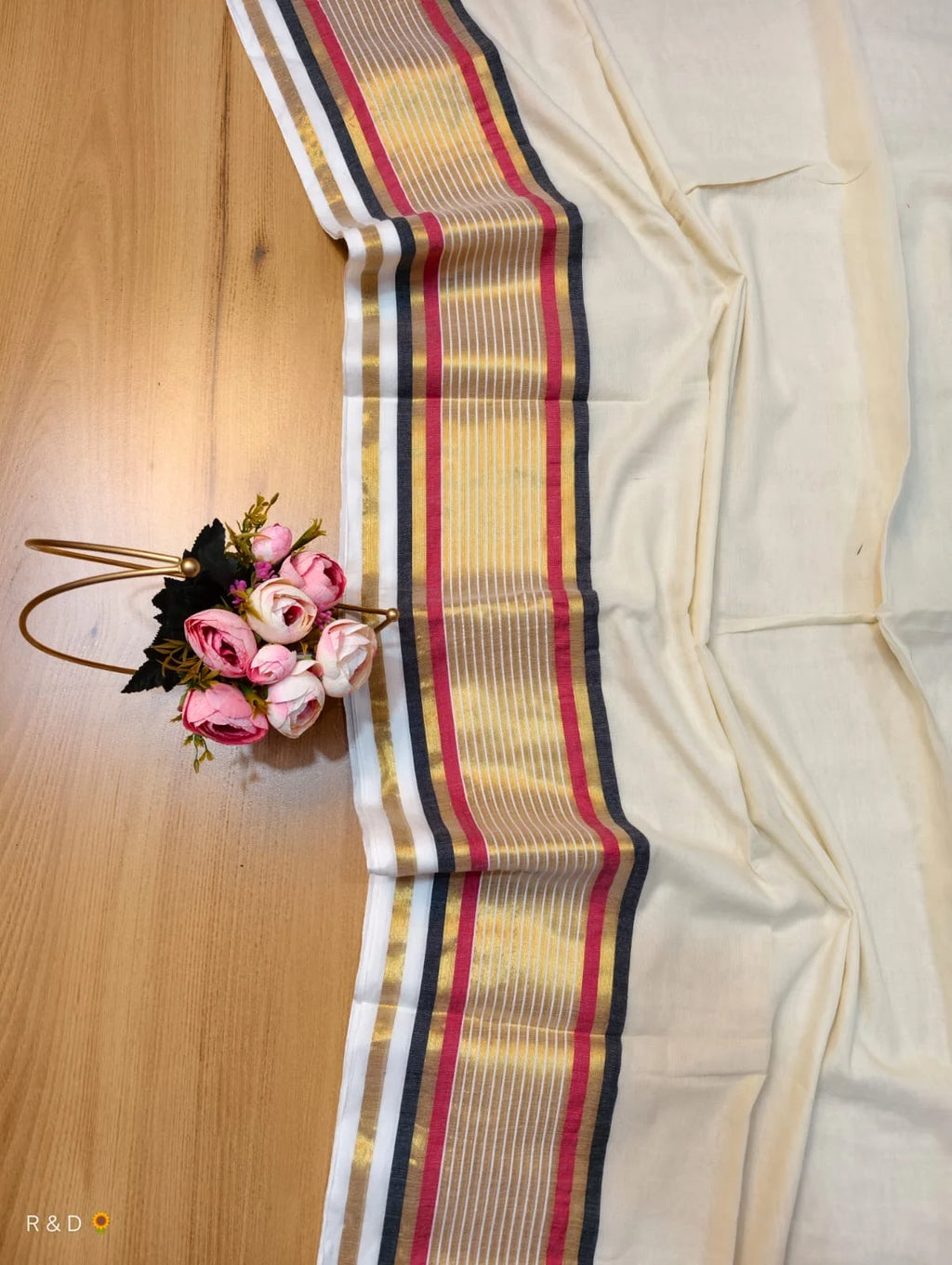 Zippy Onam Varalekshmi Premium Saree